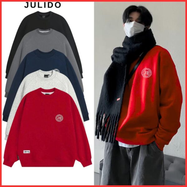 Áo sweater JULIDO logo JD thêu tròn, chất liệu nỉ lông